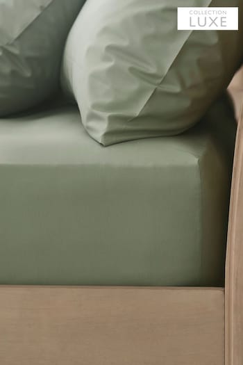 Green Deep Fitted Collection Luxe 200 Thread Count 100% Egyptian Cotton Percale Sheet (967806) | £20 - £30