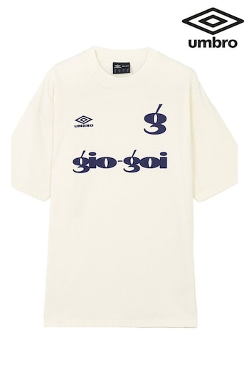 Umbro Natural GIOGOI Logo T-Shirt (976491) | £35