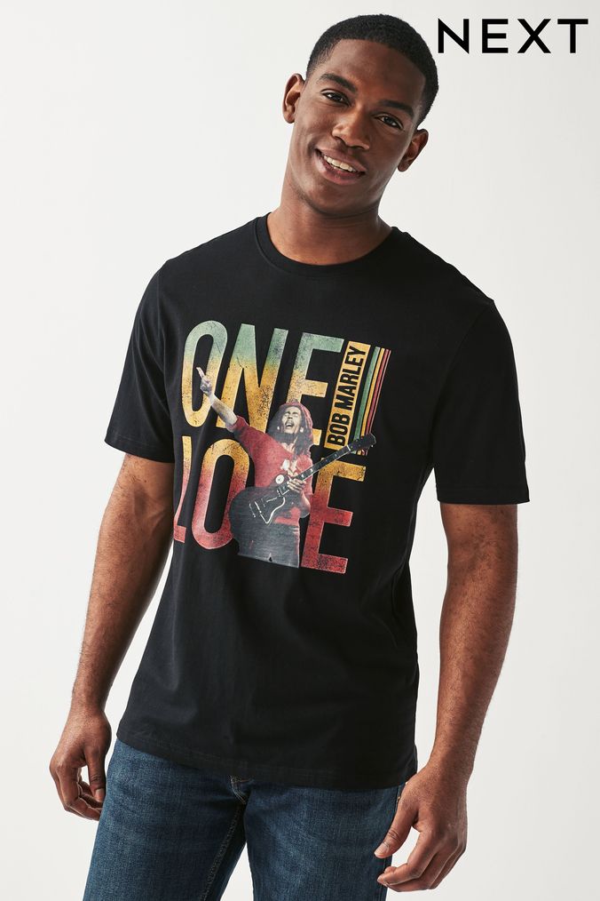 Black t shirt online 2025