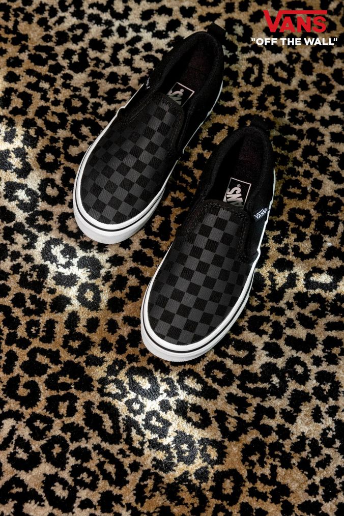 Vans slip on store 33