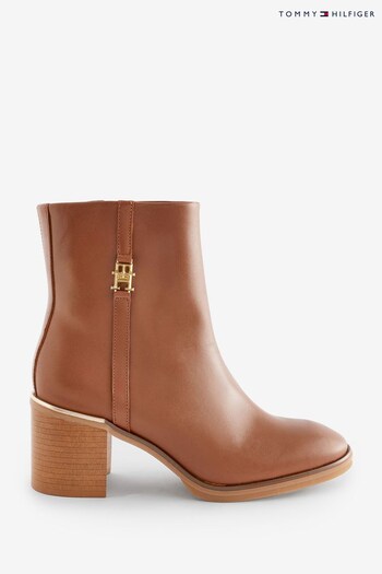 Tommy Hilfiger Mid Heel Brown Boots (983976) | £180