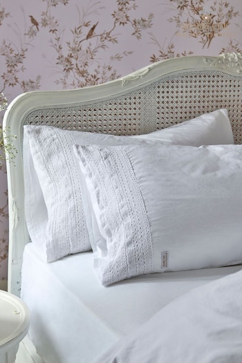 Shabby Chic by Rachel Ashwell® White Crochet Pillowcase Set (987322) | £20