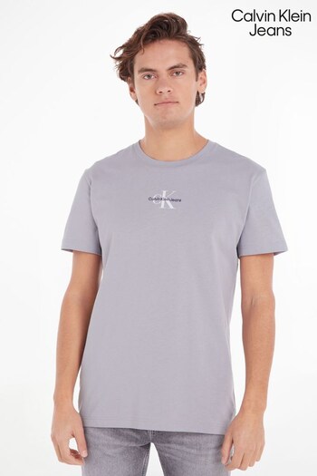 Calvin Klein Jeans Monologo Regular T-Shirt (988272) | £40