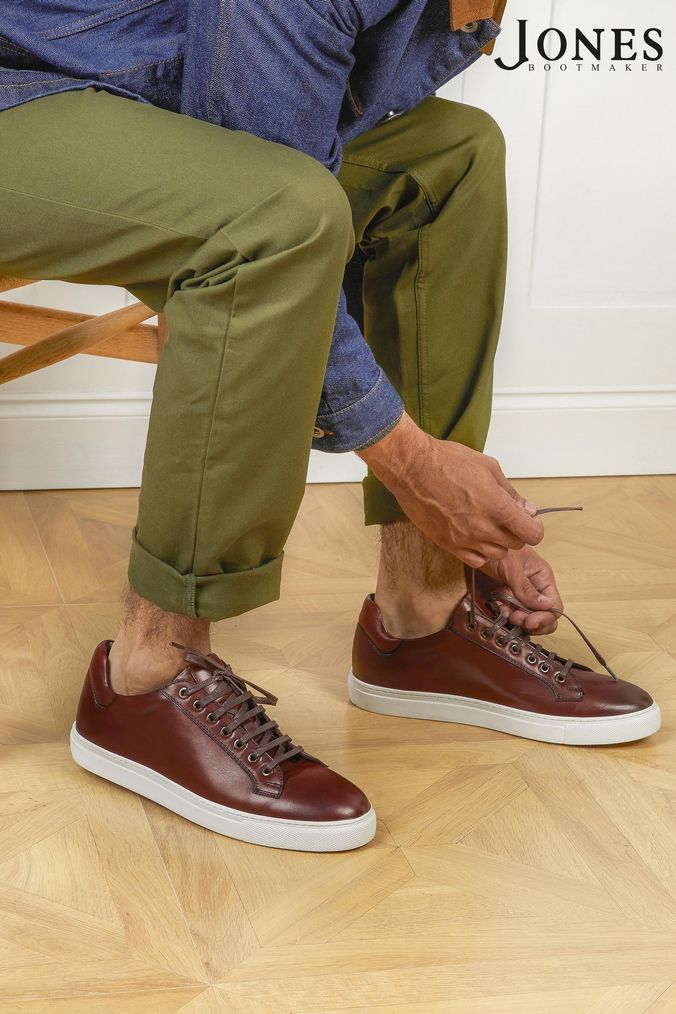 Dress trainers mens shop