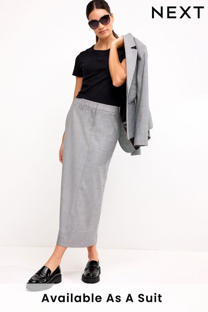Skirt suits new arrivals for juniors