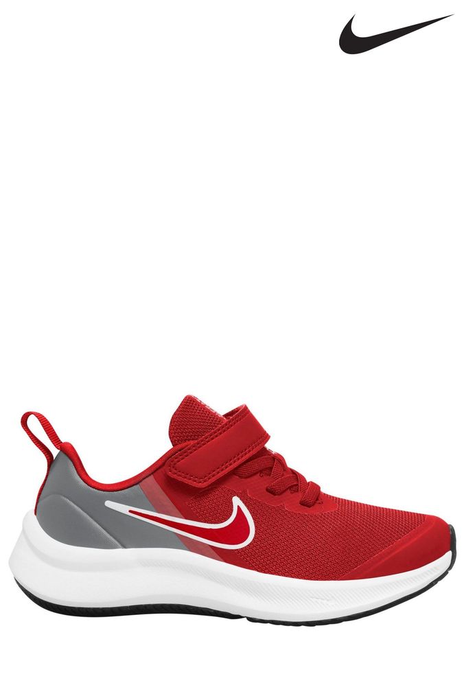 Boys red online nike trainers