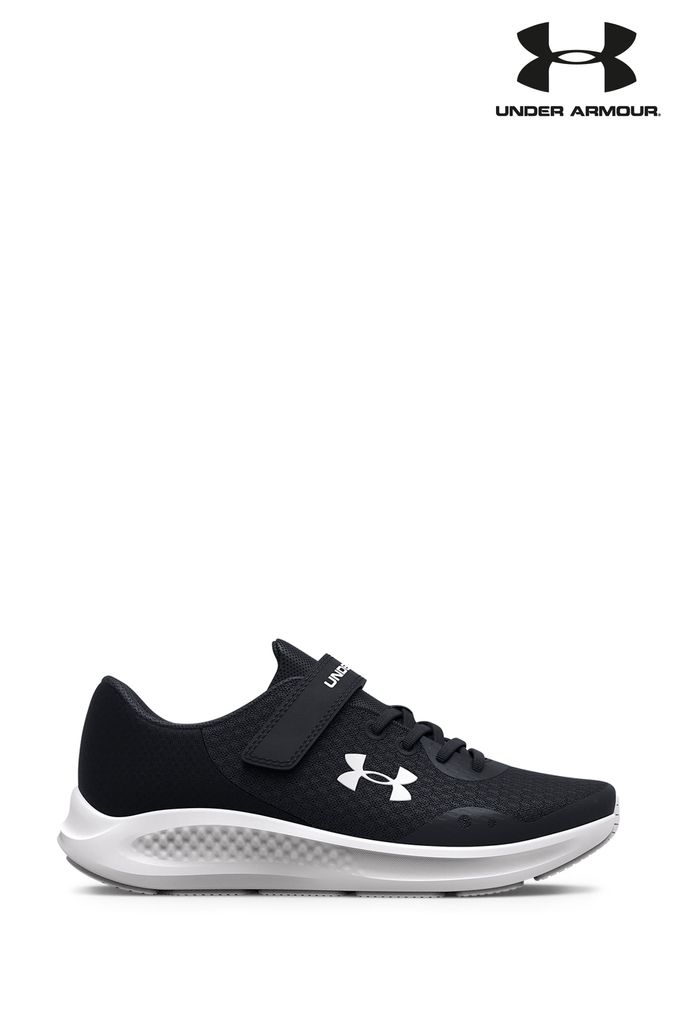 Boys under armour discount trainers