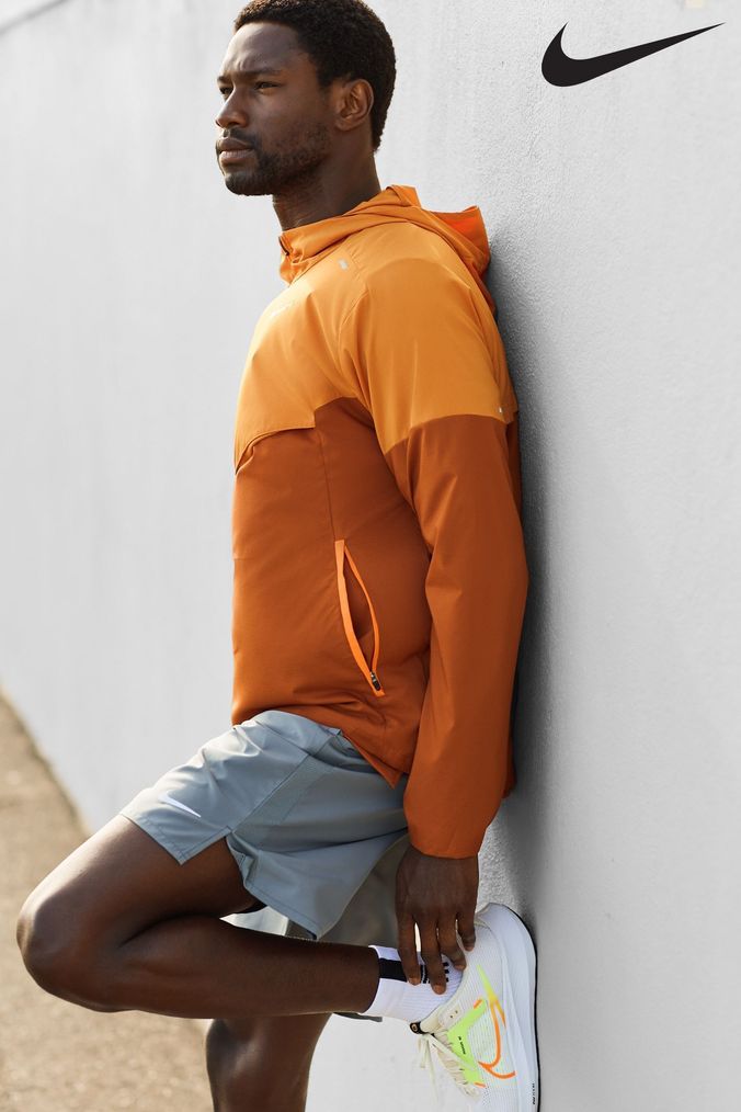 Nike colour block shop running jacket
