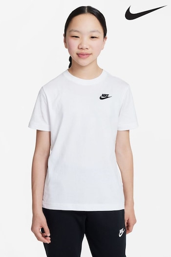 Nike White Oversized Boy Fit T-Shirt (A53737) | £23