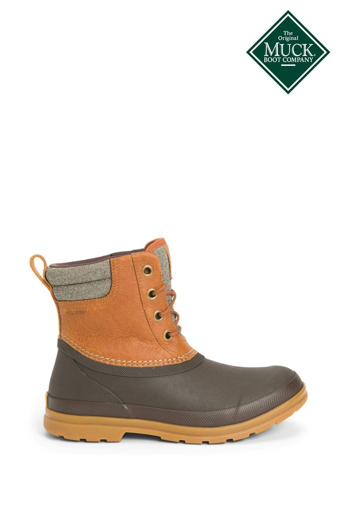 Lacoste duck store boots