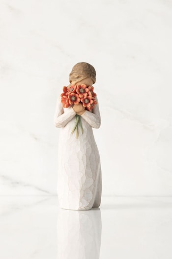 Willow Tree Cream Surrounded By Love Figurine (A66189) | £26