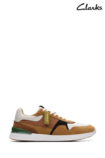 Clarks Brown Oakmoss Combi RaceLite Tor Shoes (A91638) | £80