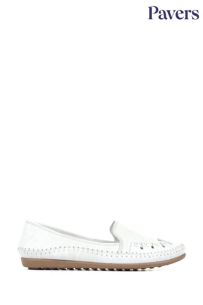 Womens hot sale white pumps