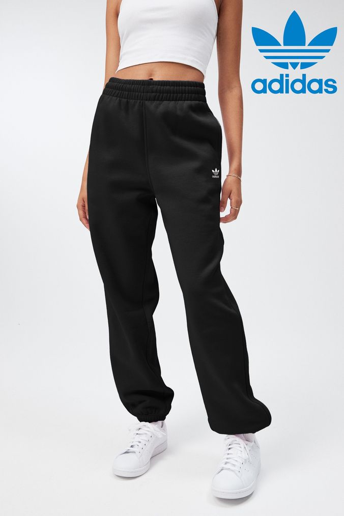 Addidas joggers women discount