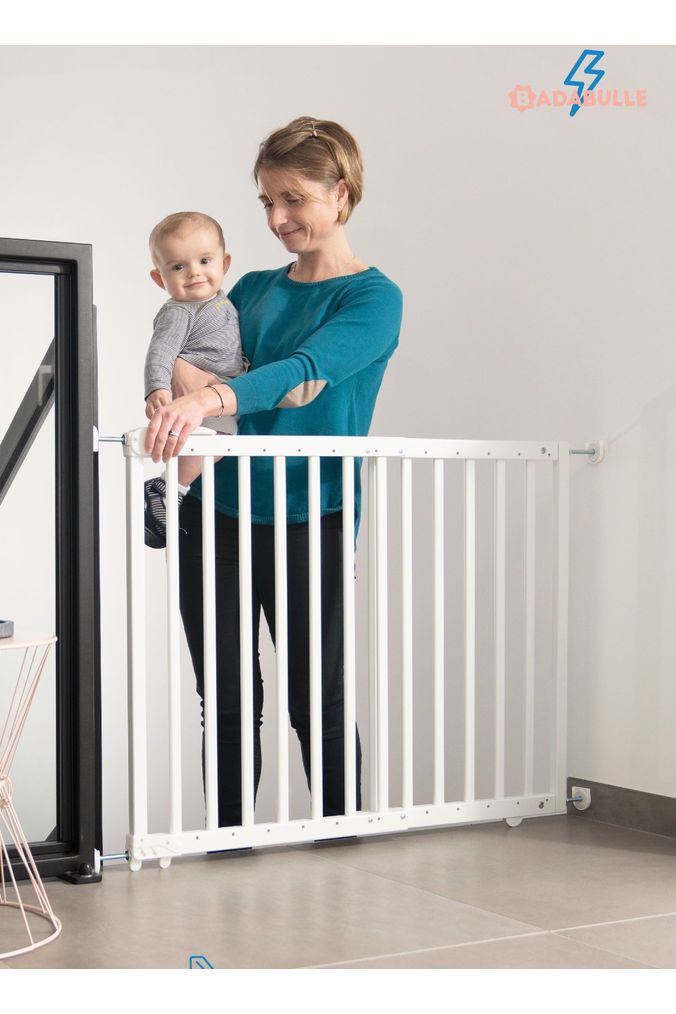 Buy safety gate clearance