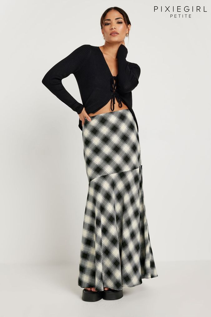 Buy Women s Black A line Standard Skirts Online Next UK