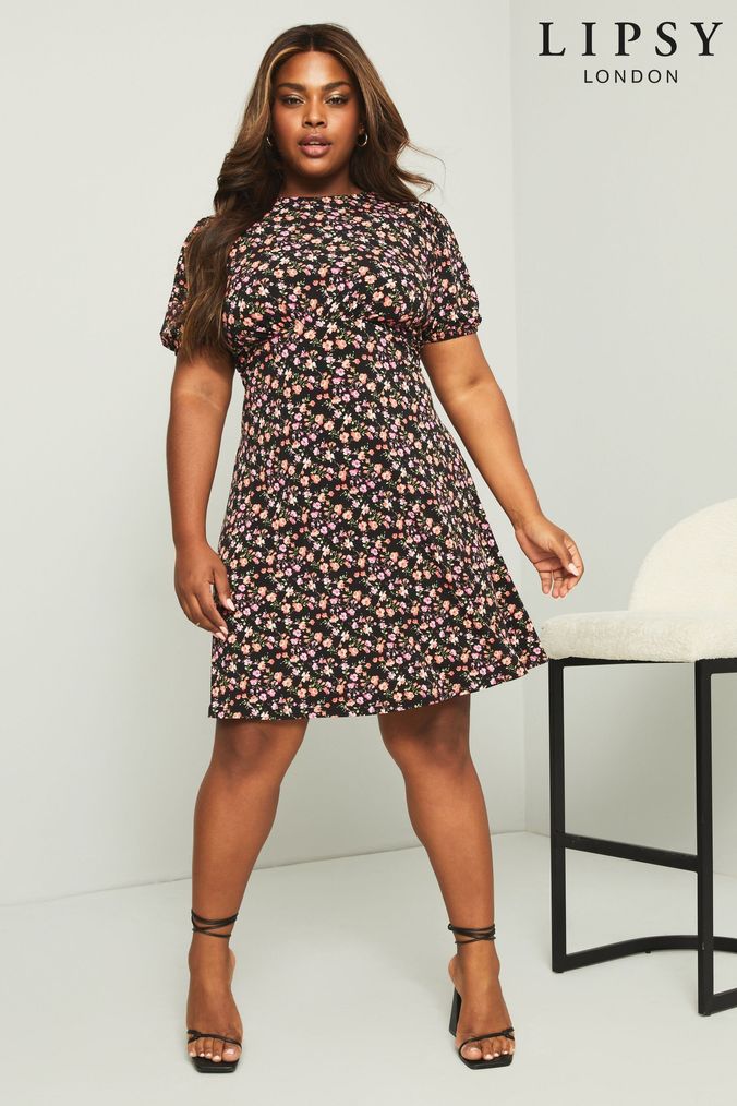 Buy Women s Long Tall Sally Lipsy A line Curve Short Sleeve Floral Dresses Online ArvindShops