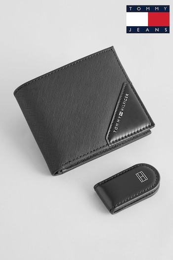 Tommy Hilfiger Saffiano Mini Black Wallet (AC2226) | £80