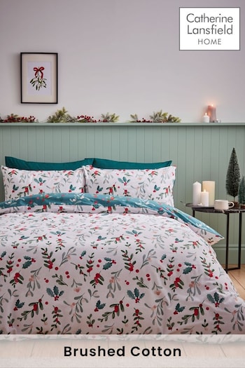 Catherine Lansfield White and Green Brushed 100% Cotton Christmas Mistletoe Duvet Cover Set (AD3500) | £20 - £35