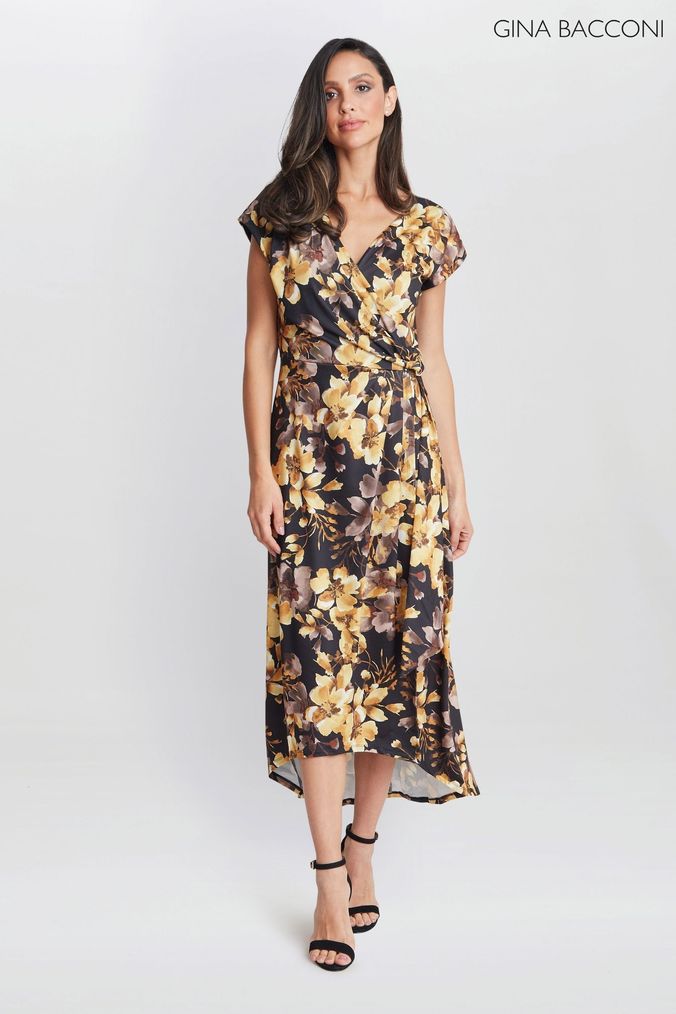 line Curve Dresses Online Gina tricot ArvindShops Buy Women s 20 Gina Bacconi Lipsy A