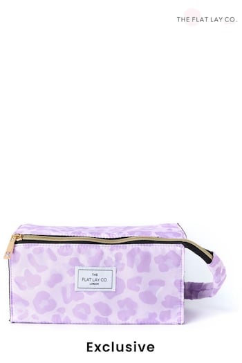 The Flat Lay Co. Exclusive Open Flat Makeup Box Bag (AE7359) | £23