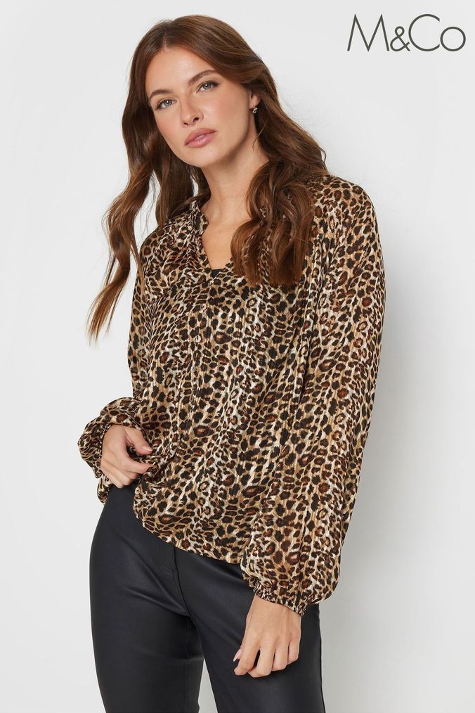 M and co tops sale store