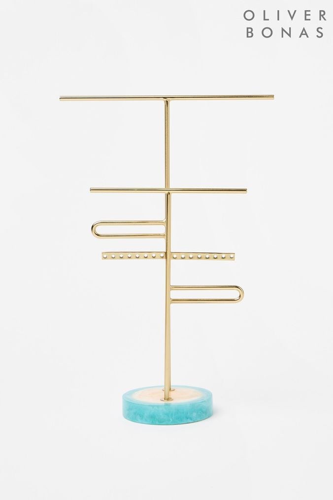 Jewellery stand next shop