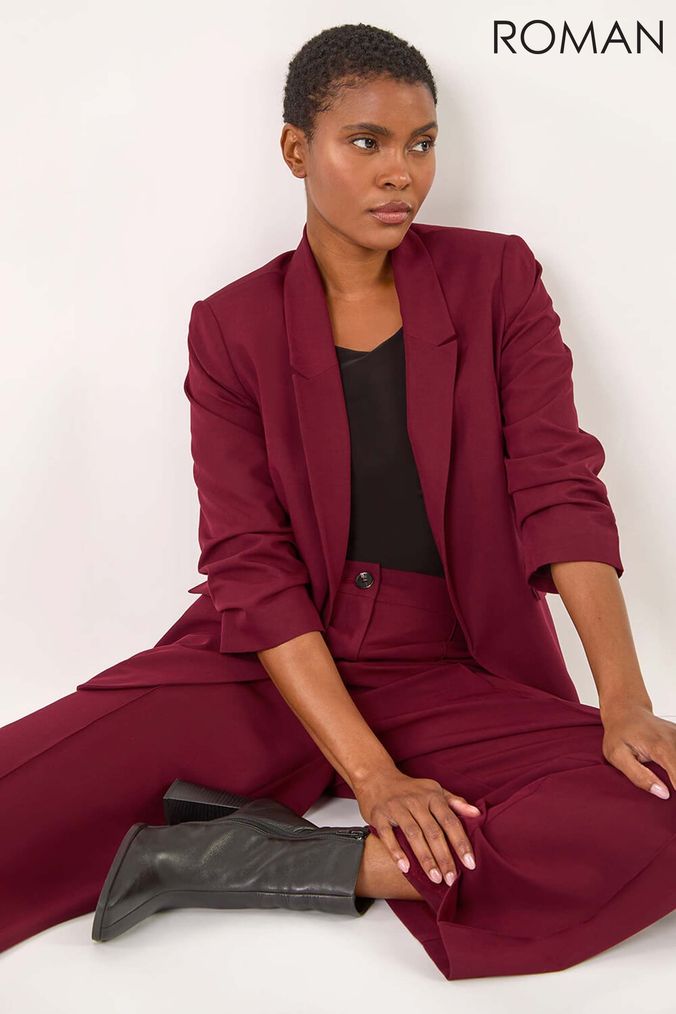 Roman trouser suits 2025