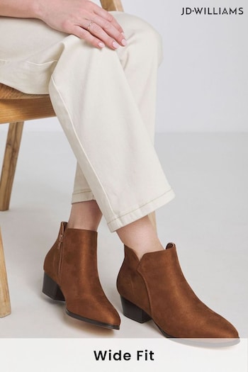 JD Williams Brown Classic Synthetic Western Ankle Boots in Wide Fit (AL1778) | £45