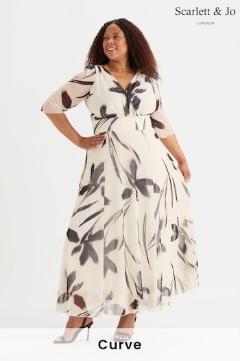 Scarlett & Jo Cream Verity Print Maxi Gown (AL6450) | £95