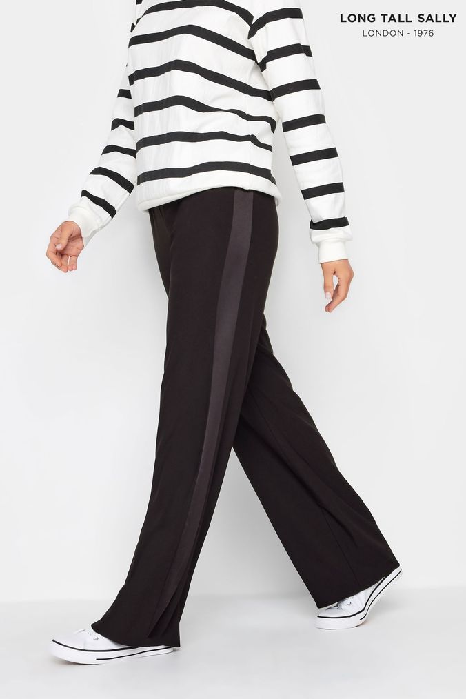 Buy Women s Curve Long Tall Sally Another Sunday trousers coste Online S gingham embroidered midi dress in black ParallaxShops