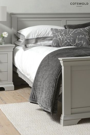 Cotswold Company Grey Chantilly Bed (AN2539) | £675 - £725