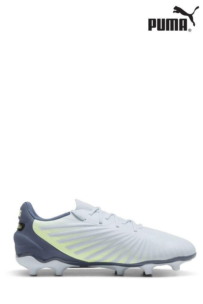 Newborn soccer shoes top