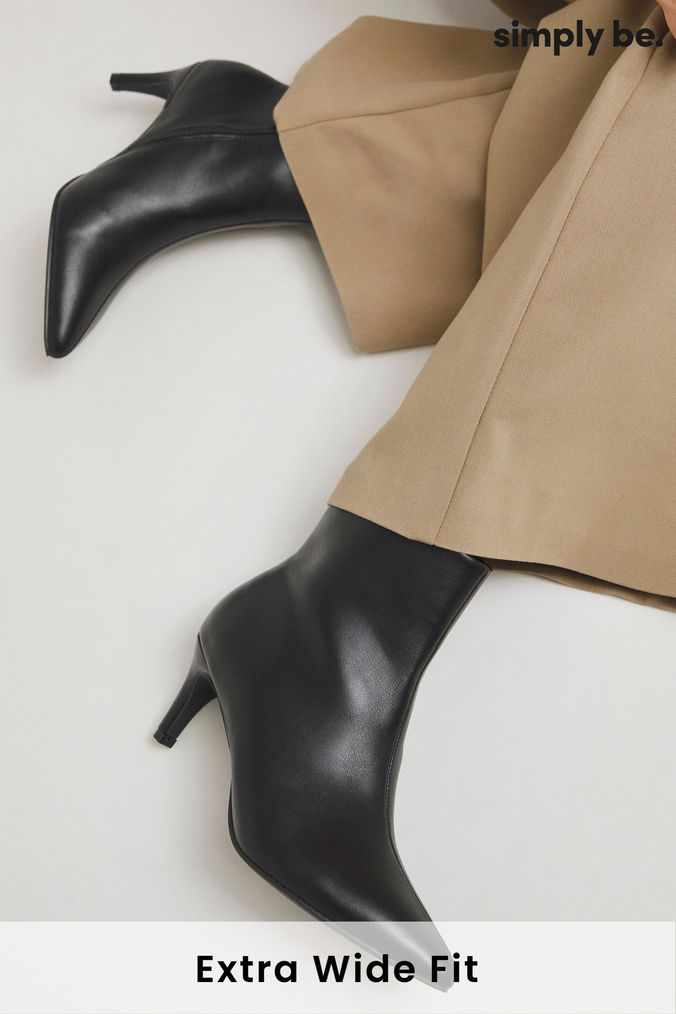 Simply be ladies boots clearance