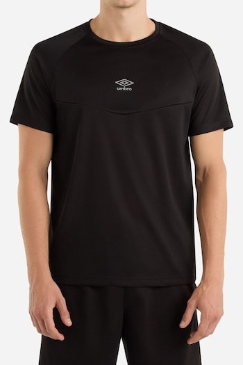 Umbro Black Sportswear T-Shirt (AW7332) | £25