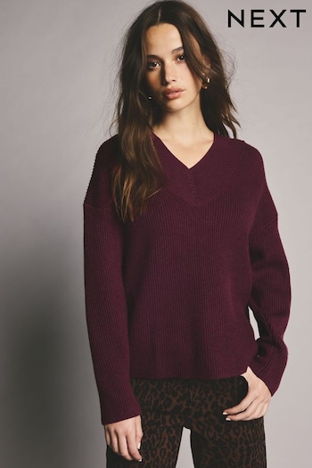 Berry Red Relaxed Fit Ribbed V-Neck Knitted Jumper (B02279) | £28