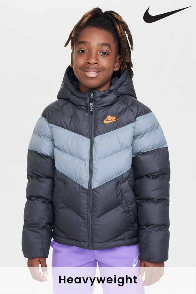 Boys nike puffa jacket discount