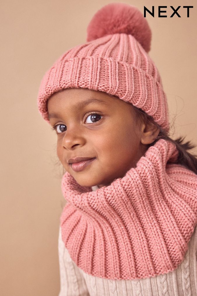 Knitted scarf online clearance