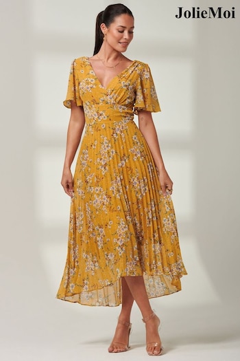 Jolie Moi Yellow Olenna Angel Sleeve Pleated Chiffon Maxi Dress (B24324) | £79