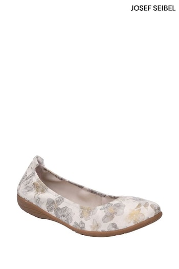 Josef Seibel Cream Fenja Shoes (B35937) | £85