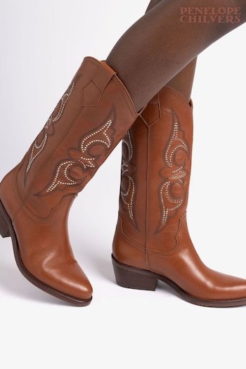 Penelope Chilvers Silvestre Stud Cowboy Brown Boots (B37653) | £399