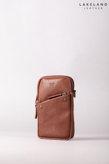 Lakeland Leather Harstone Travel Brown Bag (B42256) | £35