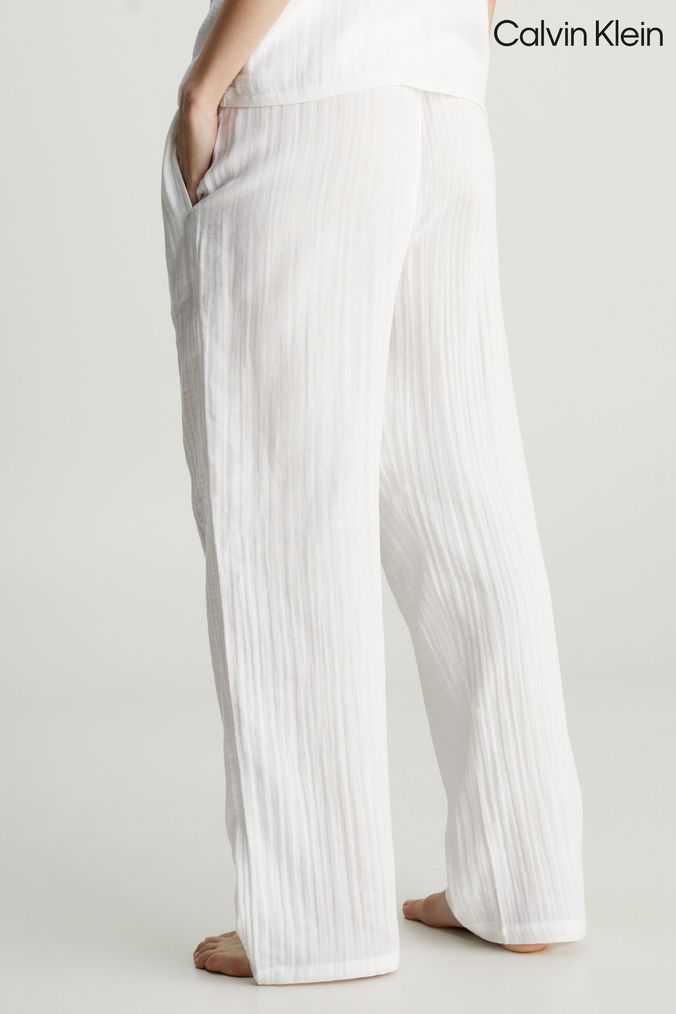 Buy Women s trousers man Calvin Klein Stripe Online broadcast cargo 22 shorts Rs01Shops