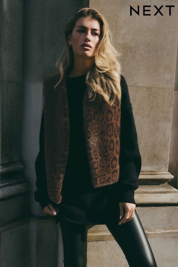 Leopard Print Faux Fur Gilet (B47900) | £46