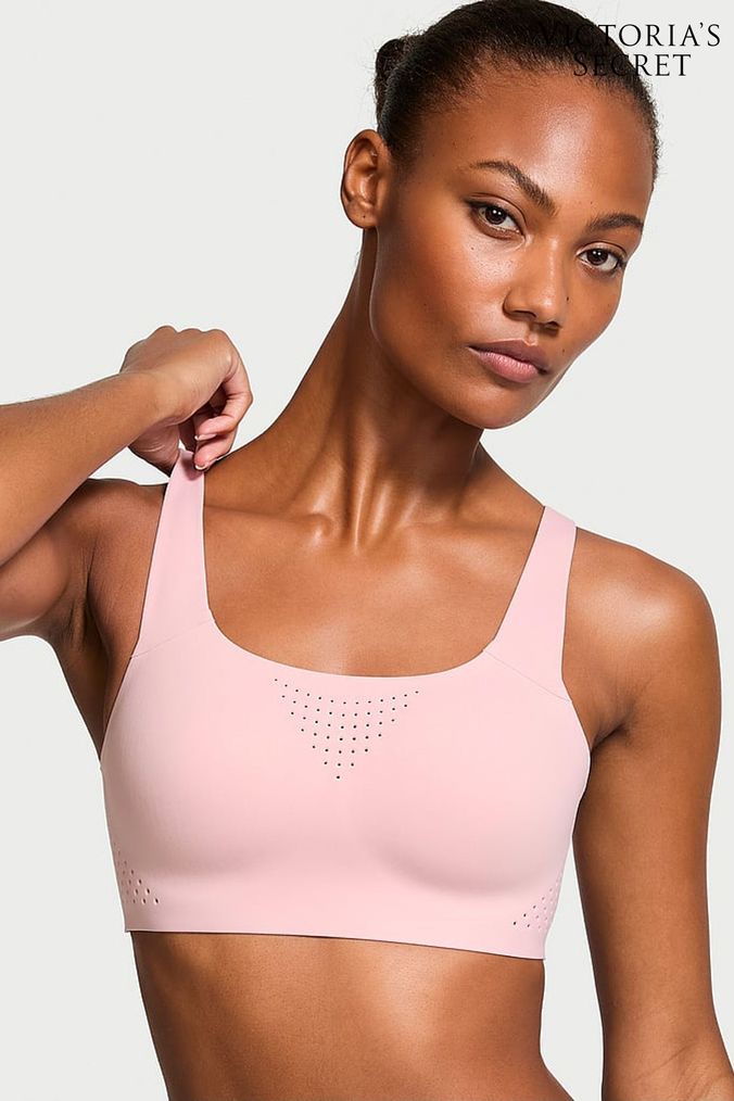 AspennigeriaShops Shrike Padded Hoodie Buy Women s Bras 34 DDD DD Sports Bra Sportswear Sportswear Online