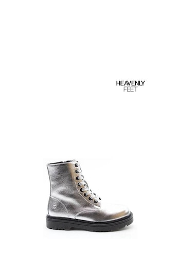 Heavenly Feet Silver Justina2 Metal Ankle medio Boots (B54918) | £65