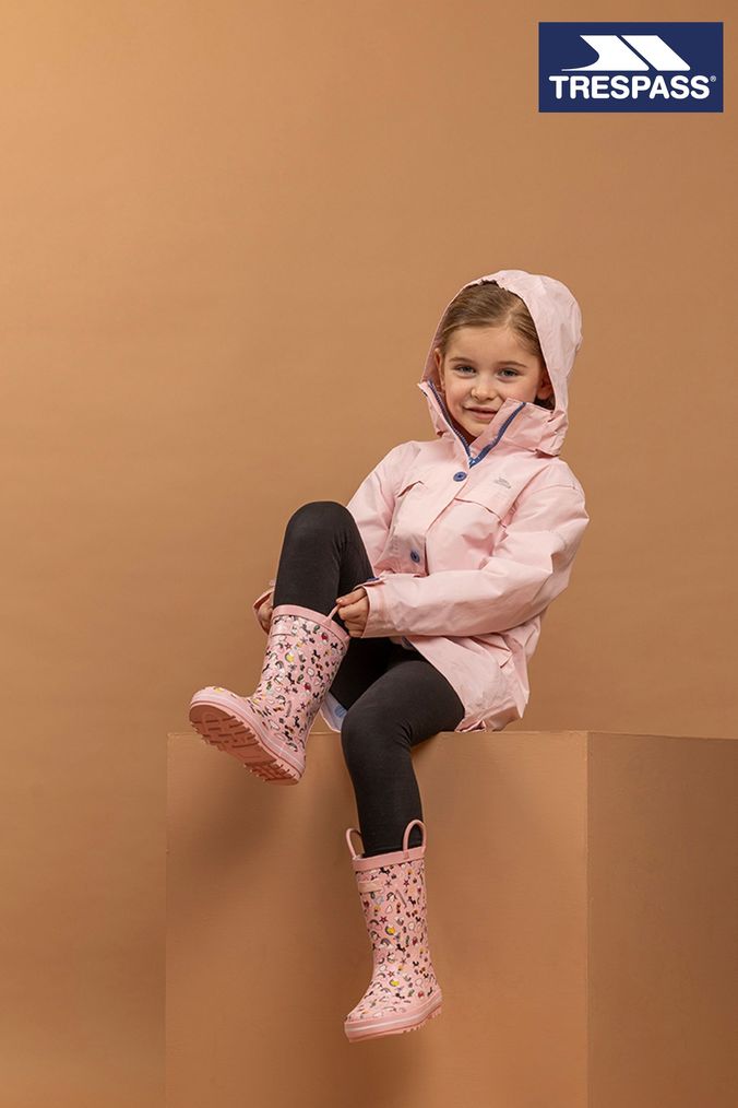 Wellies trespass sale