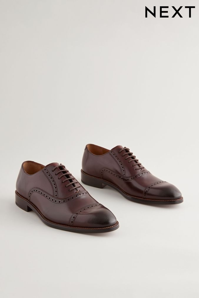 Signature footwear 2025