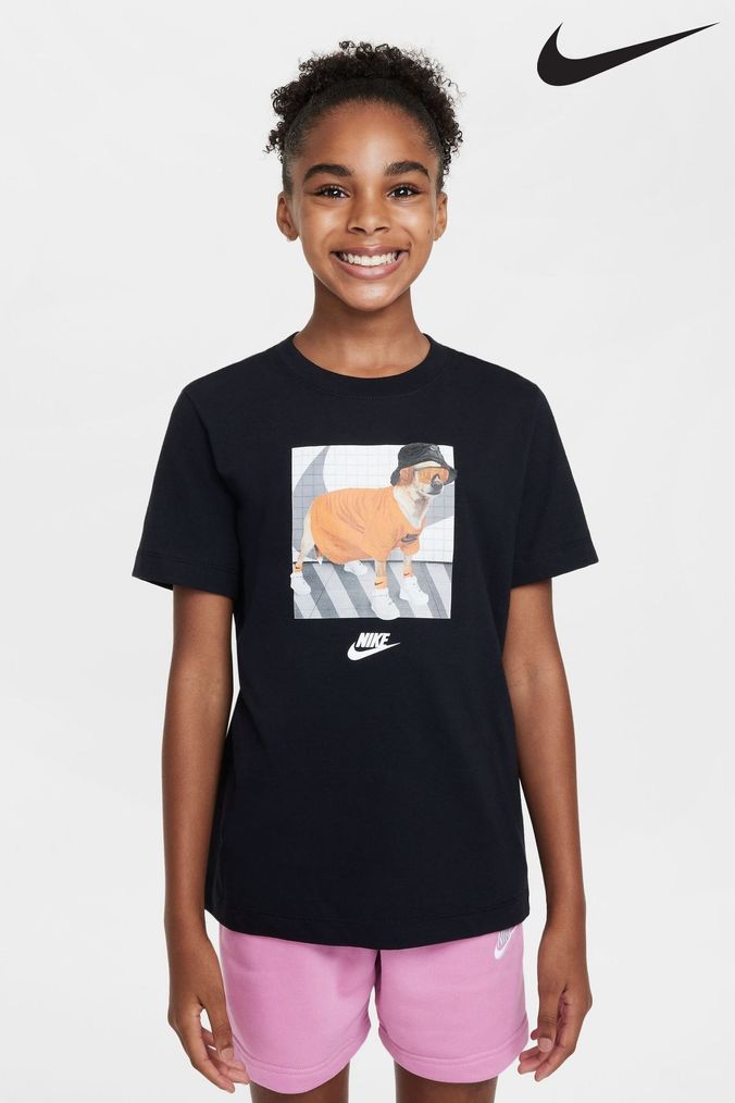 Nike shirt cost cheap