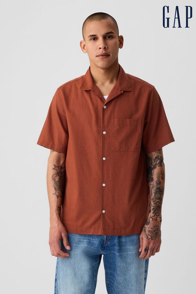 Gap short sleeve shirt on sale